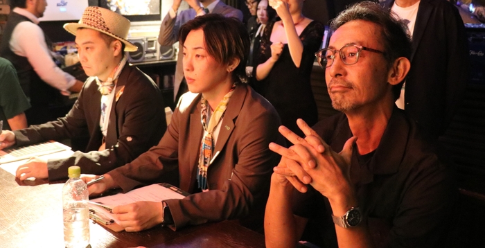 審査員3名(左から安里様、大島様、海老沢様)