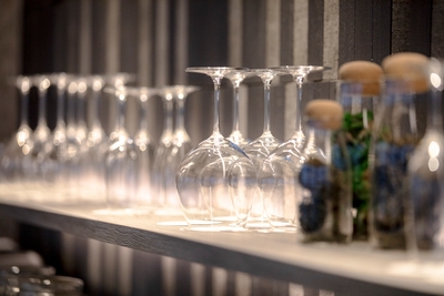 アルコールを含むドリンクフリー