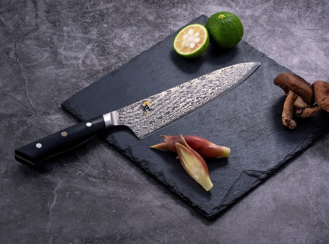 今夏上陸、和テイストナイフ「MIYABI 800DP」の 「ナイフ・オブ・ザ