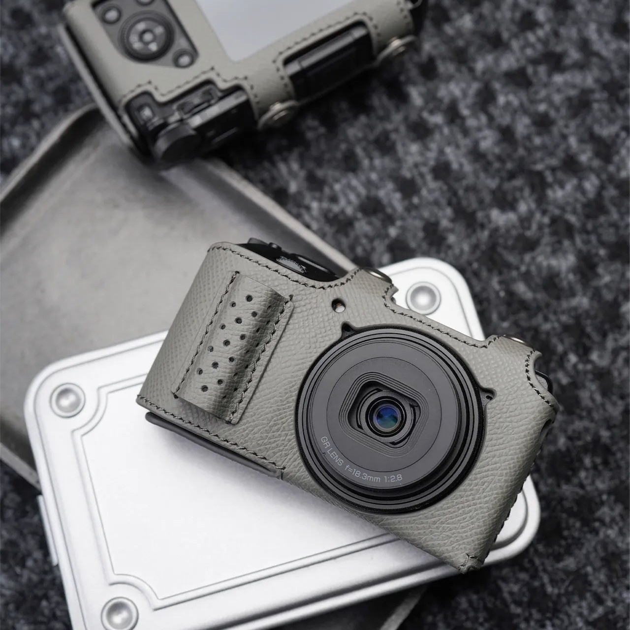 MR.STONE、RICOH GR III / GR IV 専用 本革ボディケースを発売
