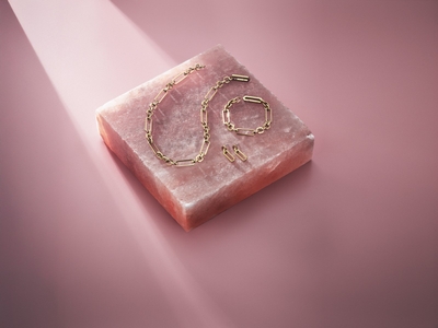 thEiOhHu3VmSpINtn7O6.jpg?w=940&h=940