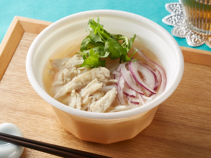 パクチー香る蒸し鶏のフォー イメージ画像