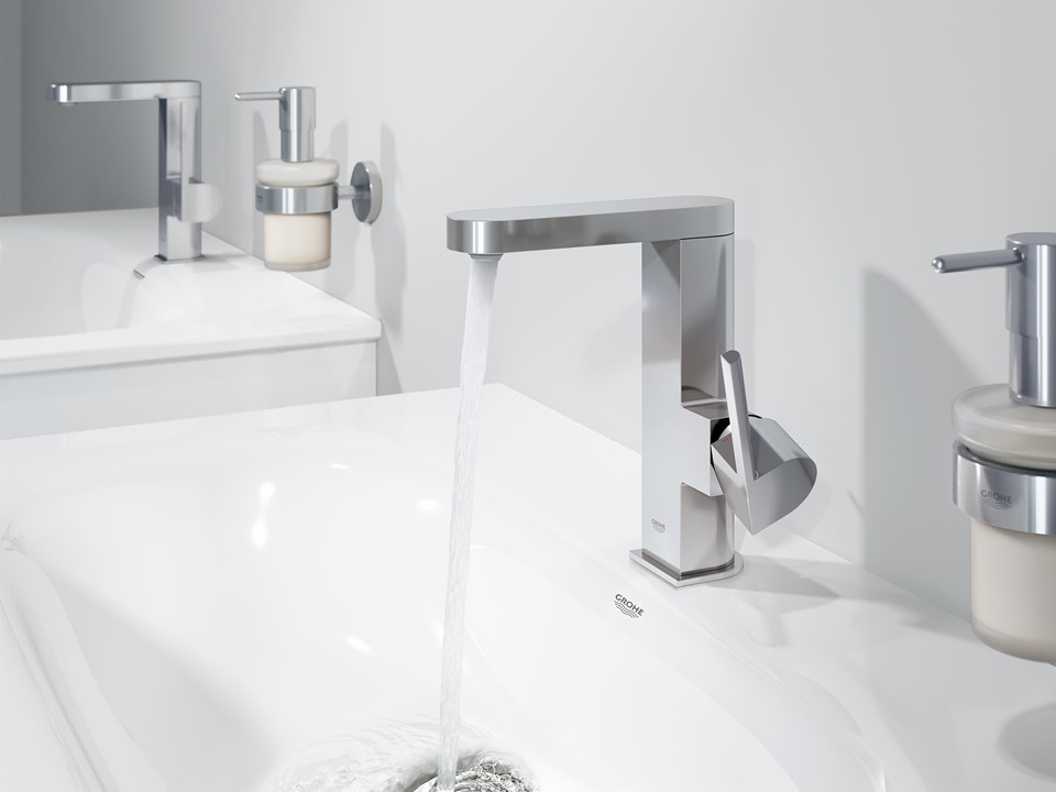 最先端デザインを採用した洗面水栓「PLUS」、 高級水栓メーカーGROHE
