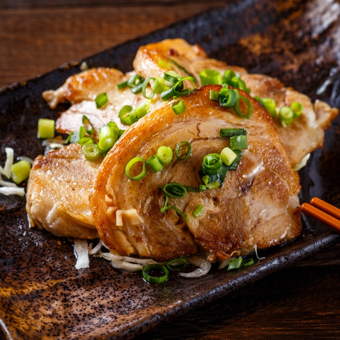 自家製炙りチャーシュー 528円