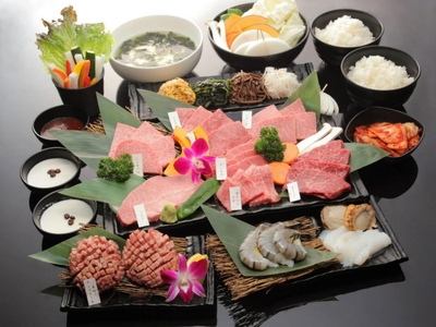 toGOHUNWx8tFbxW42KIX.jpg?w=940&h=940