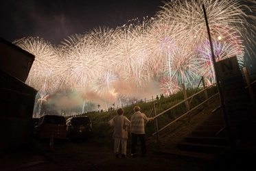 ～高速乗合バス「東京=長岡・新潟線」は 開業40周年を迎えました～ 「高速バスが走る街」フォトコンテスト受賞作品が決定！