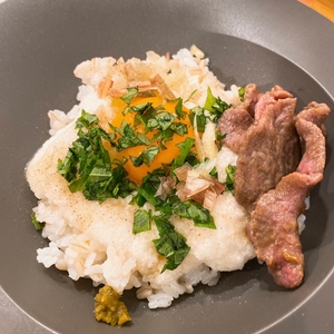 tqvFkCN2uYLV4VjEYwFR.JPG?w=940&h=940