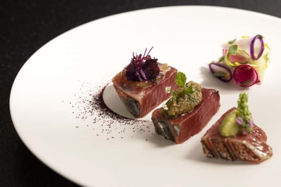 tu73cbR5tLBGbRlk0q7h.jpg?w=940&h=940