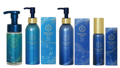左から「ルイキャラットDEEP」泡洗顔料、導入乳液、化粧水、美容液