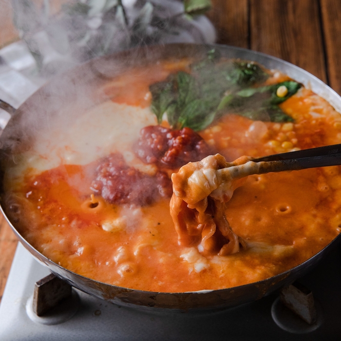 スープの70%がチーズの「純正チーズ鍋」