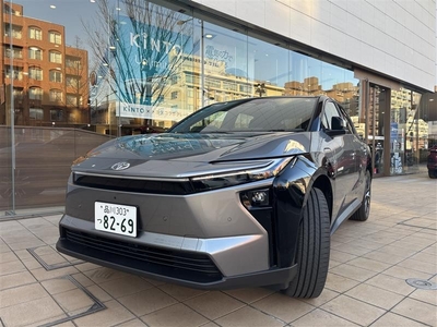 u1bfGivmR7UtaJDlKsYn.jpg?w=940&h=940