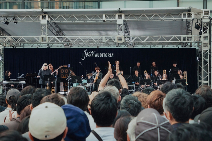 「ブルーノート東京オールスター・ジャズ・オーケストラ directed by エリック・ミヤシロ」Photo by Tsuneo Koga