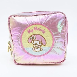 【サンリオのポーチ】レトロ×キラキラ派手生地が斬新で新鮮なポーチです。