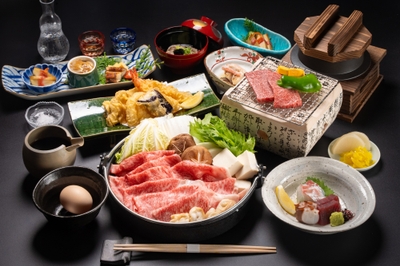 u8J6dsdFEtv4ALHYsLZx.jpg?w=940&h=940