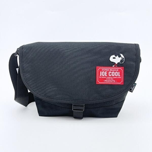 ジョー・クールの黒バッグ