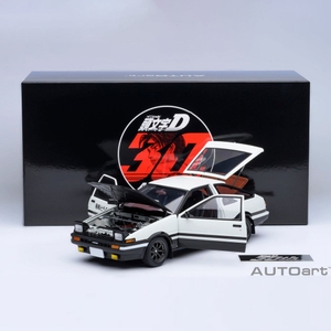 ミニカー AUTOart 1/18スケール トヨタ スプリンター トレノ (AE86) 「頭文字D」