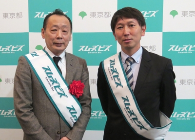 ㊧キユーピー上席執行役員ロジスティクス本部長 藤田正美、㊨ロジスティクス本部推進統括部 岩田真一