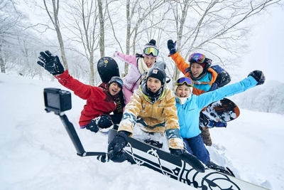 uDCmQmUfMCmg6GhFdW7o.jpg?w=940&h=940