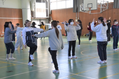 声を出しながら実戦