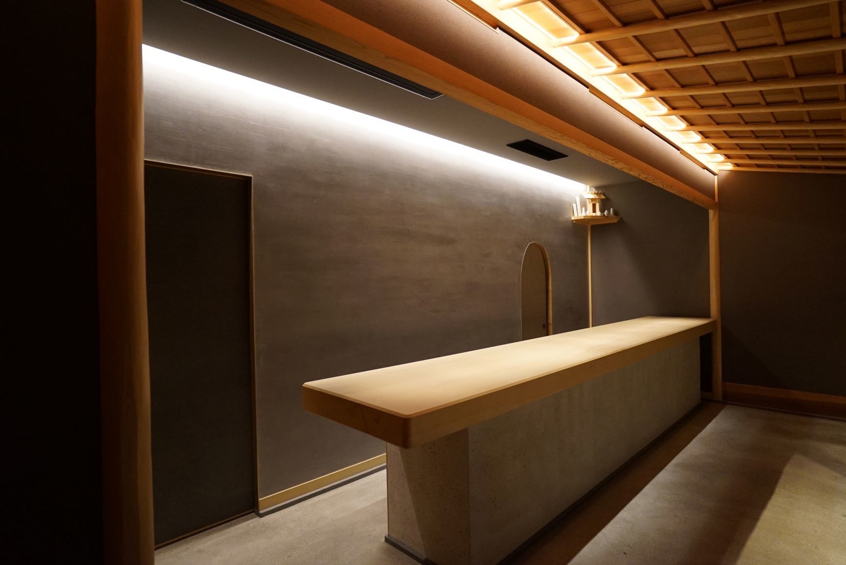 福岡市・大名にチョコレートスイーツ専門店「XXOCOA」がOPEN 日本古来