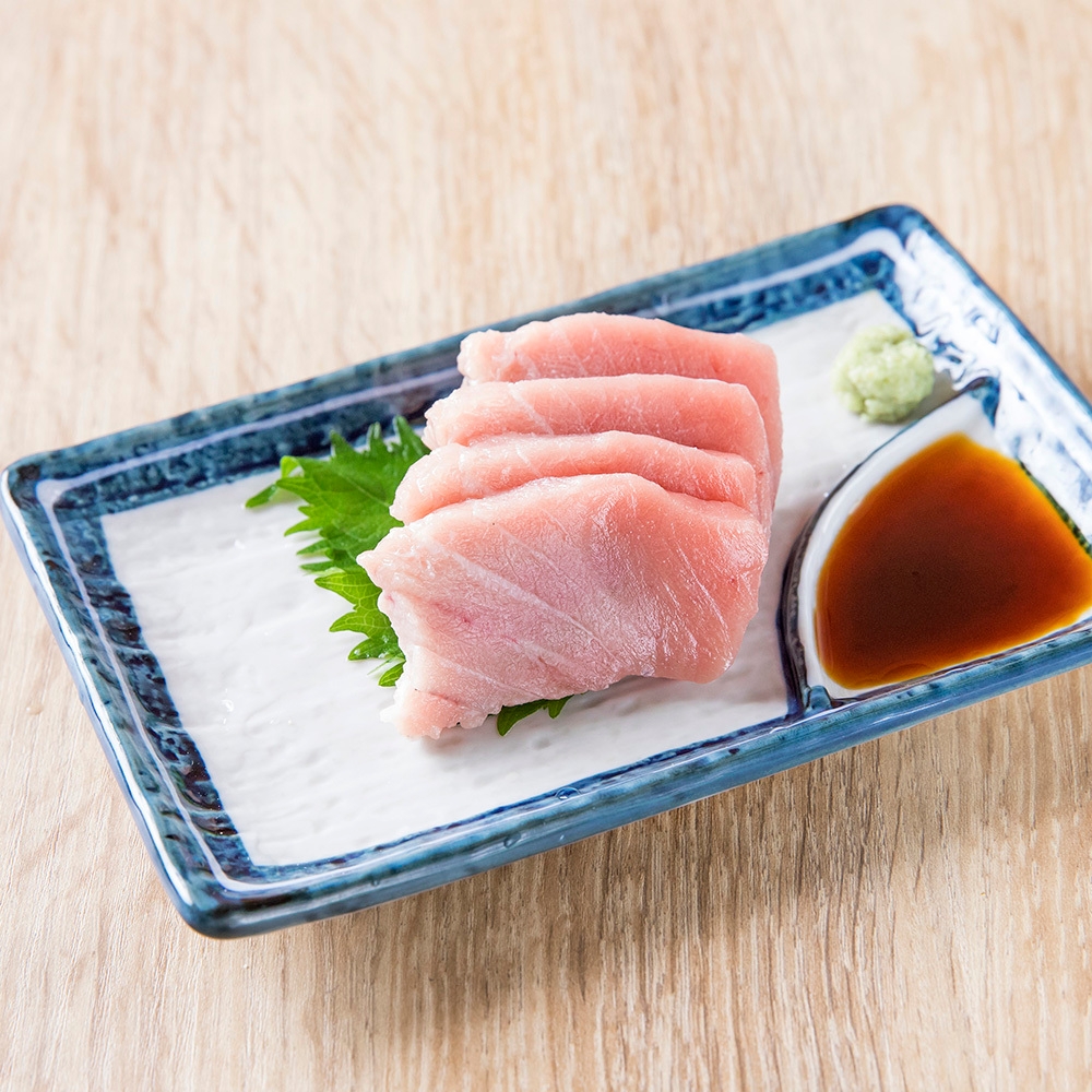 国産生本まぐろ中トロ 498円(税別)