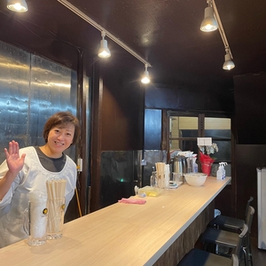 女将の小林さん　