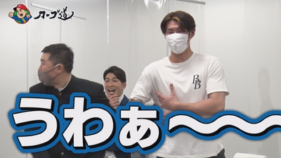 uLbkujmTd1FTJiqKeelr.jpg?w=940&h=940