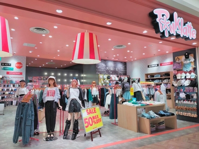 uN5IZE5gWGaupckrnKZ4.jpg?w=940&h=940