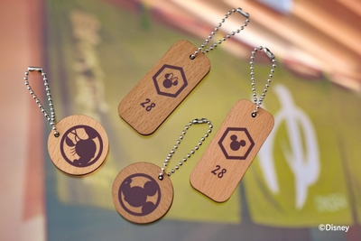 ホテルキー風 チャーム （ウッド） ￥750