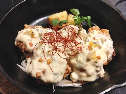 グリルみのるのチキンタルタル南蛮 13種の具材・宮城県産ピクルス入り (税込1,254円)