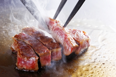 uSp2PS07aDxjwaQ6NvLd.jpg?w=940&h=940