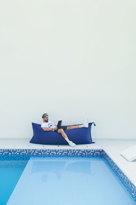 使用イメージ(カラー：ダークブルー)