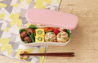 uYwAlsQfjGlYCoC3aXoF.jpg?w=940&h=940