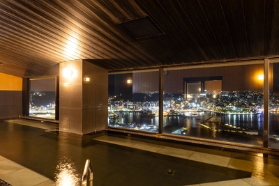 uaDxsrtuBv4YdYvvhuRW.jpg?w=940&h=940