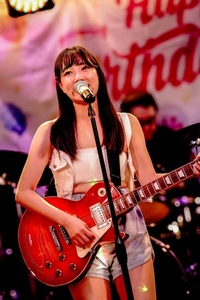 uaWBxXfQMOLOY5sOo33i.jpg?w=940&h=940