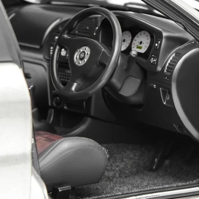 モーターヘリックス 1/18スケール M84001 三菱 Lancer Evolution IV ランサーエボリューション EVO Ⅳ Steel Silver Metallic