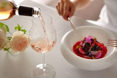 ucAdKsCXEaOlSqeFHVfJ.jpg?w=940&h=940