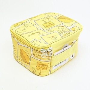 スヌーピーのたためるボックスポーチ