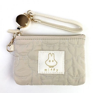 uiYMX8Gl26yErvNqyPpp.jpg?w=940&h=940