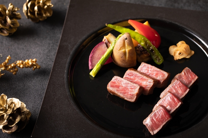 北海道産黒毛和牛ロース50gと特選黒毛和牛フィレの食べ比べ ロース50g・フィレ40g