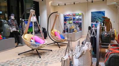 ukwLS1A0cvVa6ygX0btR.jpg?w=940&h=940