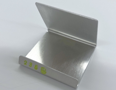 ulYvUDEHuw3Kd3R8mF0x.jpg?w=940&h=940