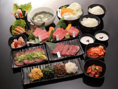 unSZbV40VFUOzlH19y8r.jpg?w=940&h=940