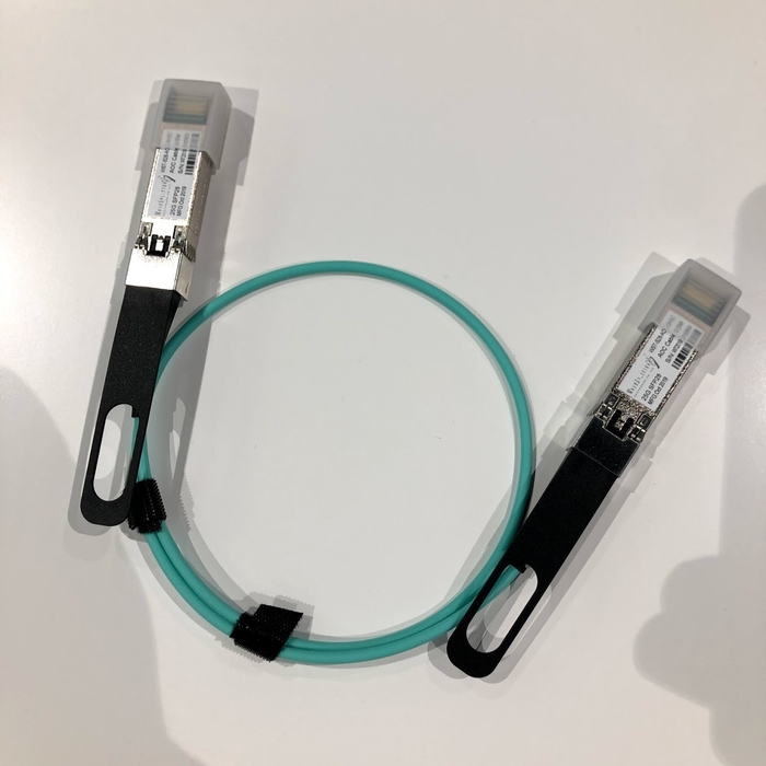 写真1 25Gbps AOC WST-S28-AOC-LnnC