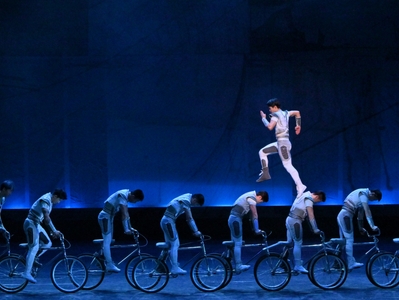 utPtHL8qFl28dbbxnuRt.jpg?w=940&h=940