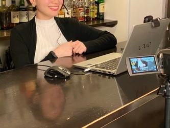 神楽坂の人気ガールズバーが“オンライン”になって登場！ Zoomを使って女の子とリモート飲み会、4/20開始