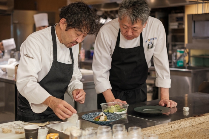 コラボメニュー試作の様子