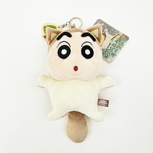 クレヨンしんちゃんの個性的なぬいぐるみキーリング