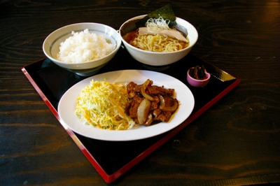 uvRVacrawbuAv7QnLhyC.jpg?w=940&h=940