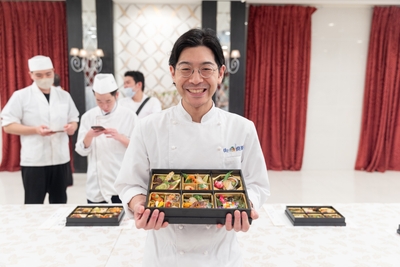 uxPm86DPUmqKl1zdI1iP.jpg?w=940&h=940